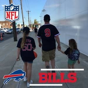 Meet your Posher, Jason